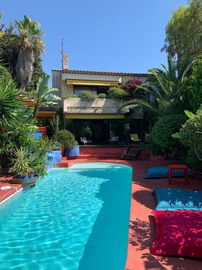 "La Villa Bali", En Bord De Mer A 5 Mn Des Plages Avec Piscine A Cascade, Grand Exterieur Unique Sur Le Theme De Bali Six-Fours-les-Plages Exterior foto