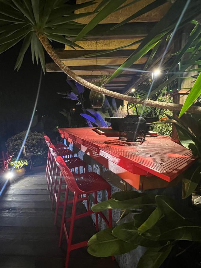 "La Villa Bali", En Bord De Mer A 5 Mn Des Plages Avec Piscine A Cascade, Grand Exterieur Unique Sur Le Theme De Bali Six-Fours-les-Plages Exterior foto